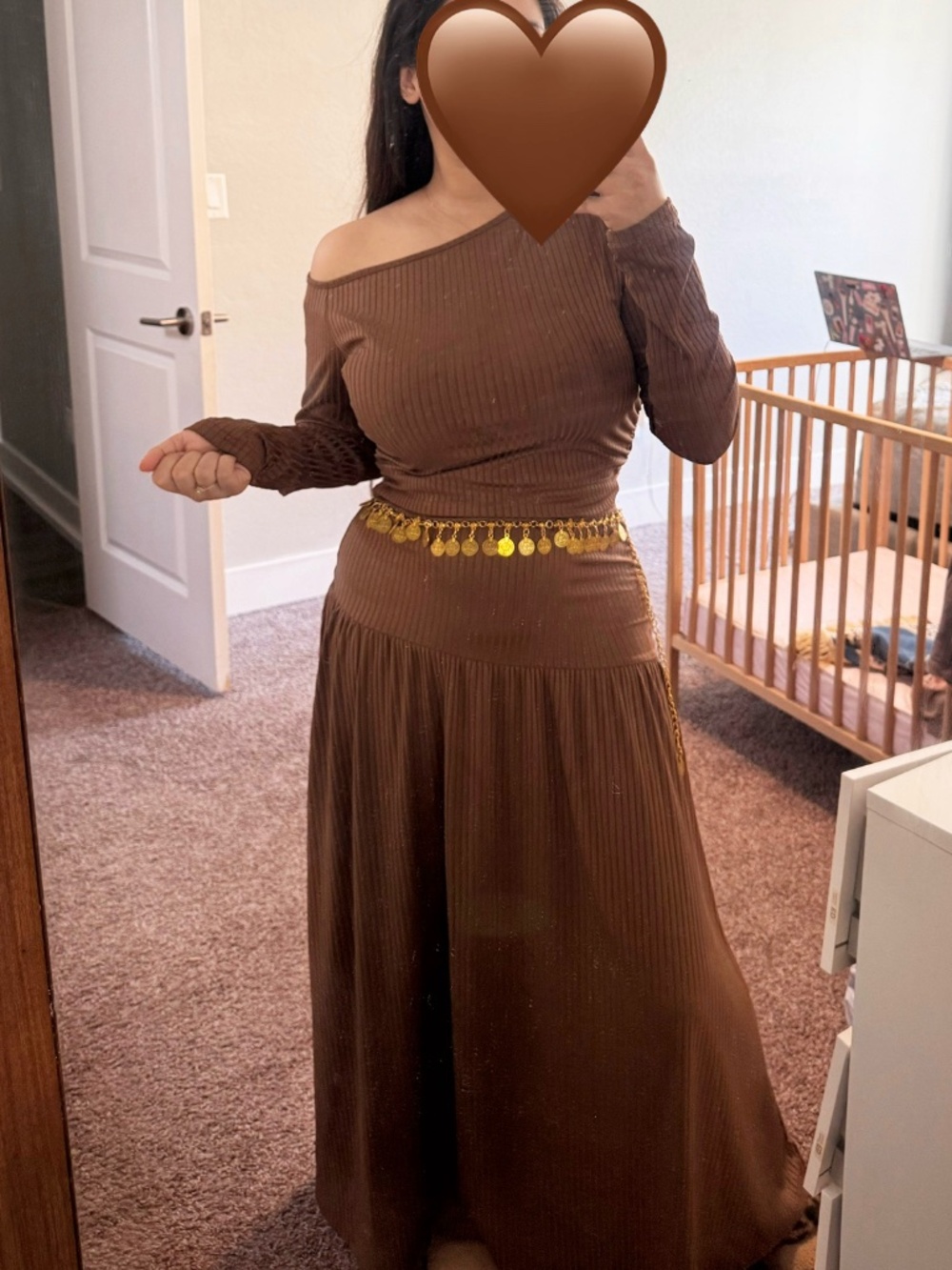 Brown Pleated 2-Piece Set Top & Skirt Size L – Elegant Outfit